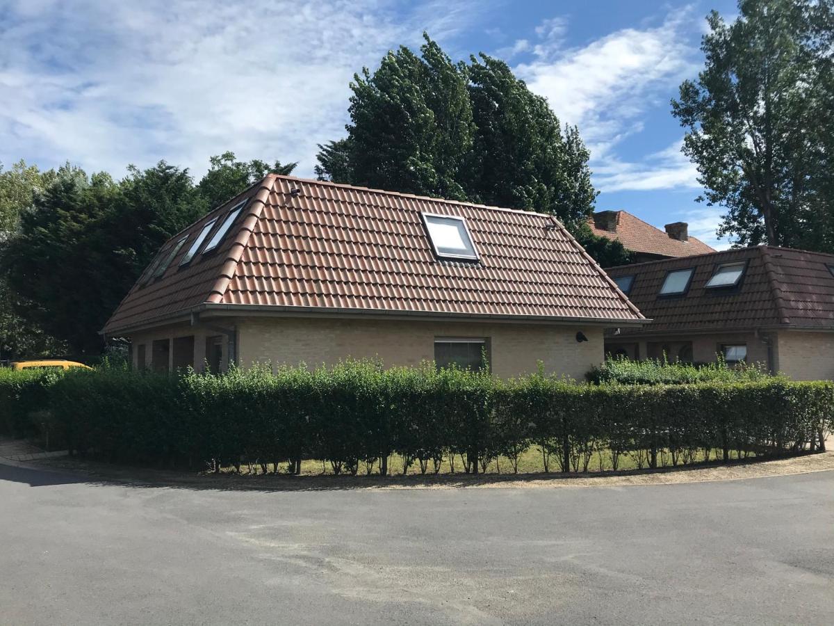 Vakantiehuisje De Panne Vlak Aan Plopsaland En De Zee מראה חיצוני תמונה