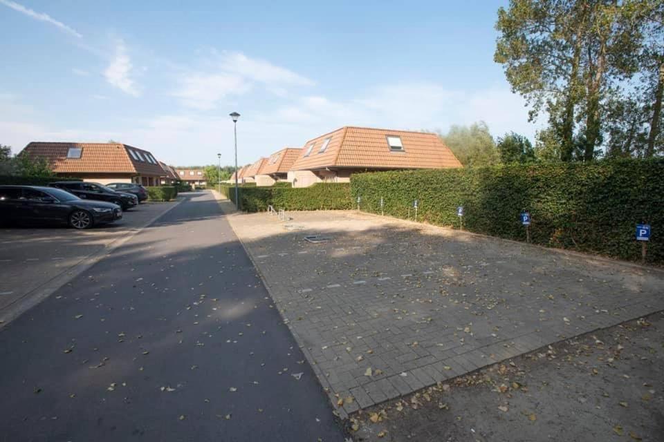 Vakantiehuisje De Panne Vlak Aan Plopsaland En De Zee מראה חיצוני תמונה